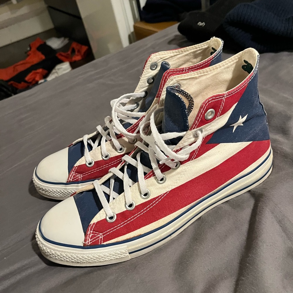 Vintage American themed converse
